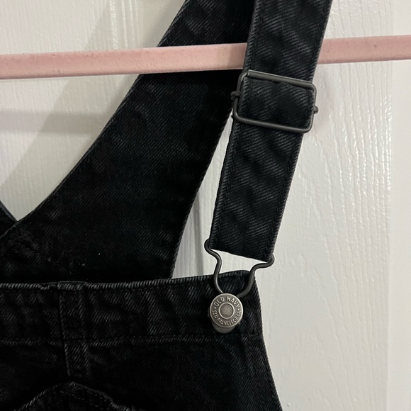 Short overalls black denim NEW WITH TAGS - Picture 3 of 6